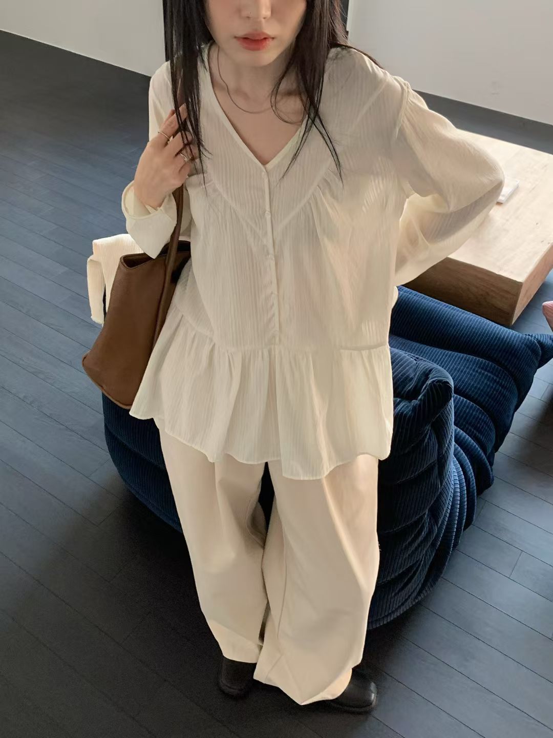Sena Blouse / 暗紋薄長袖🫧