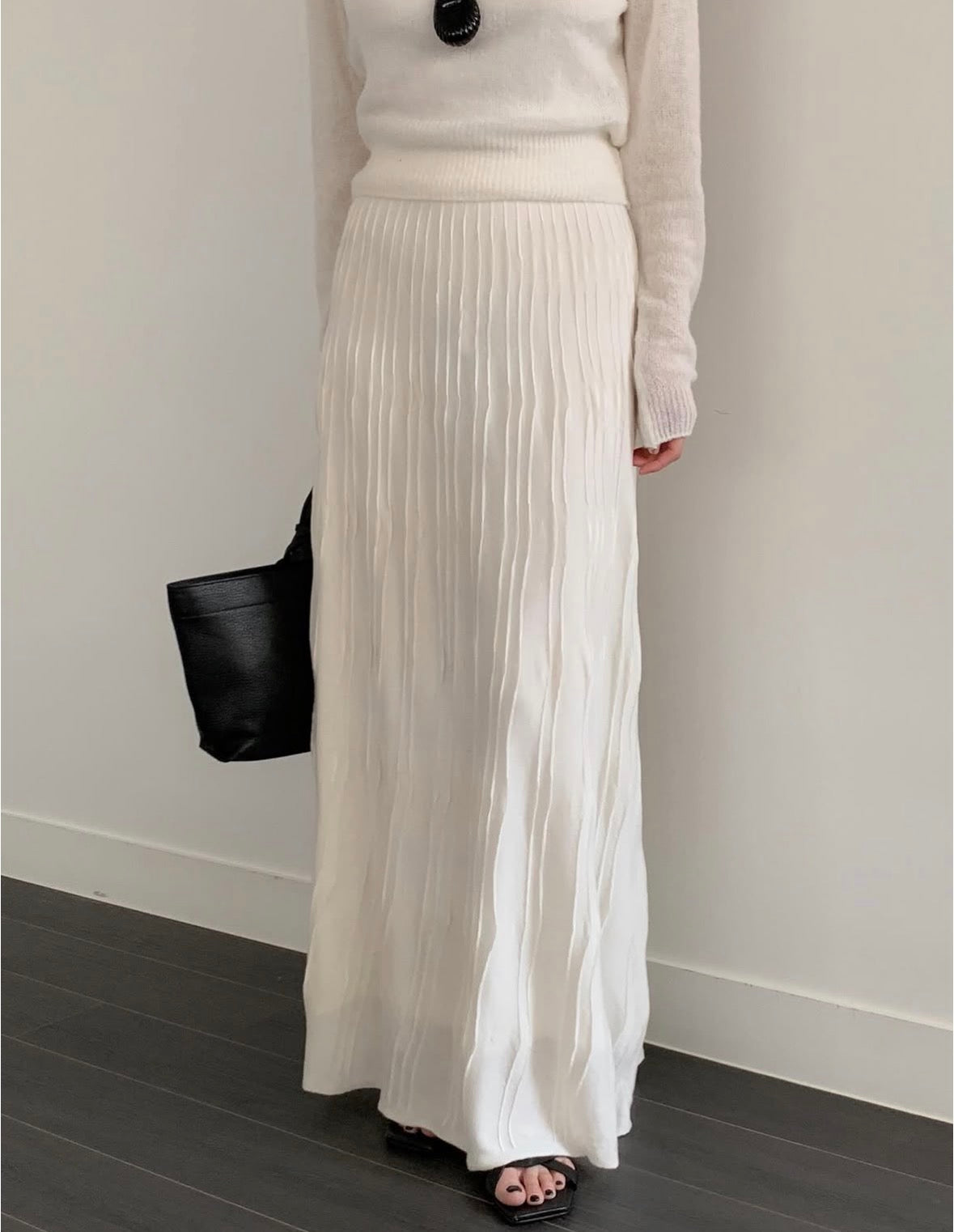 Wavy Knit Skirt / must-buy 超舒服百搭🪿